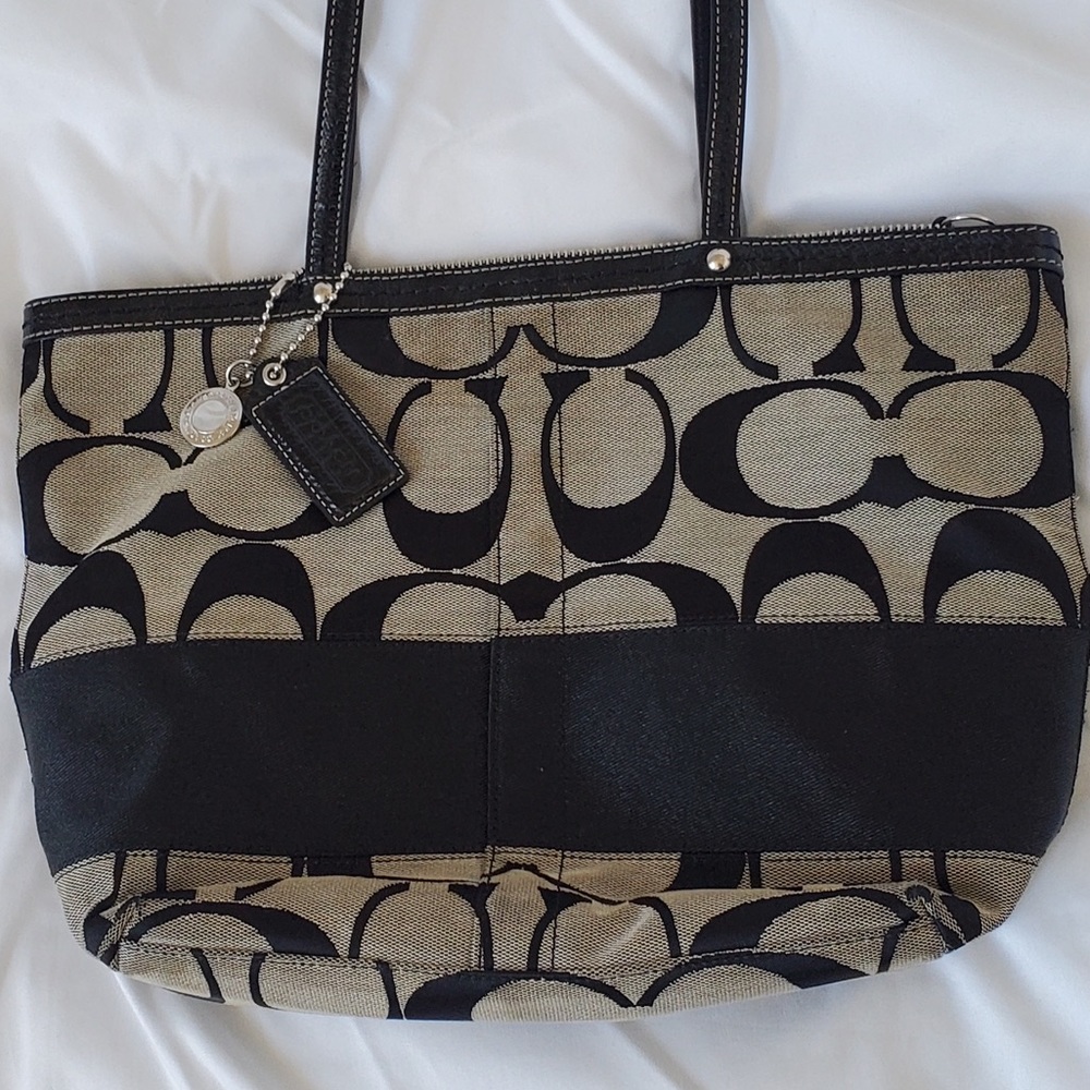 Black COACH Shoulder Bag - Picture 4 of 7
